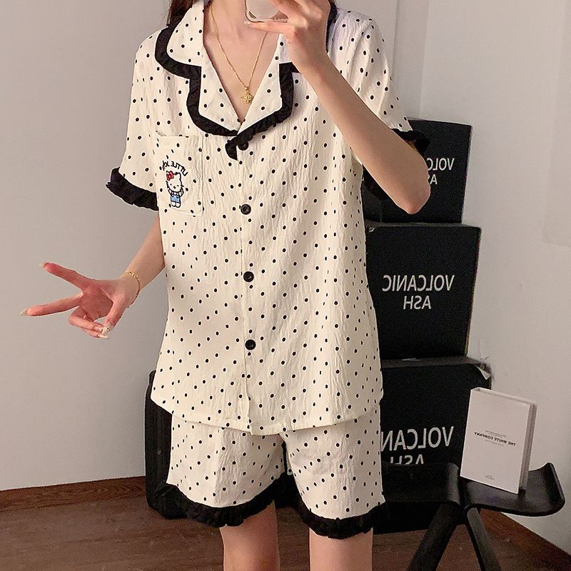 Venta al por mayor transfronteriza verano nuevo pijama mujer nube rebeca de solapa de algodón pantalones cortos de manga corta traje de servicio a domicilio dulce y cómodo