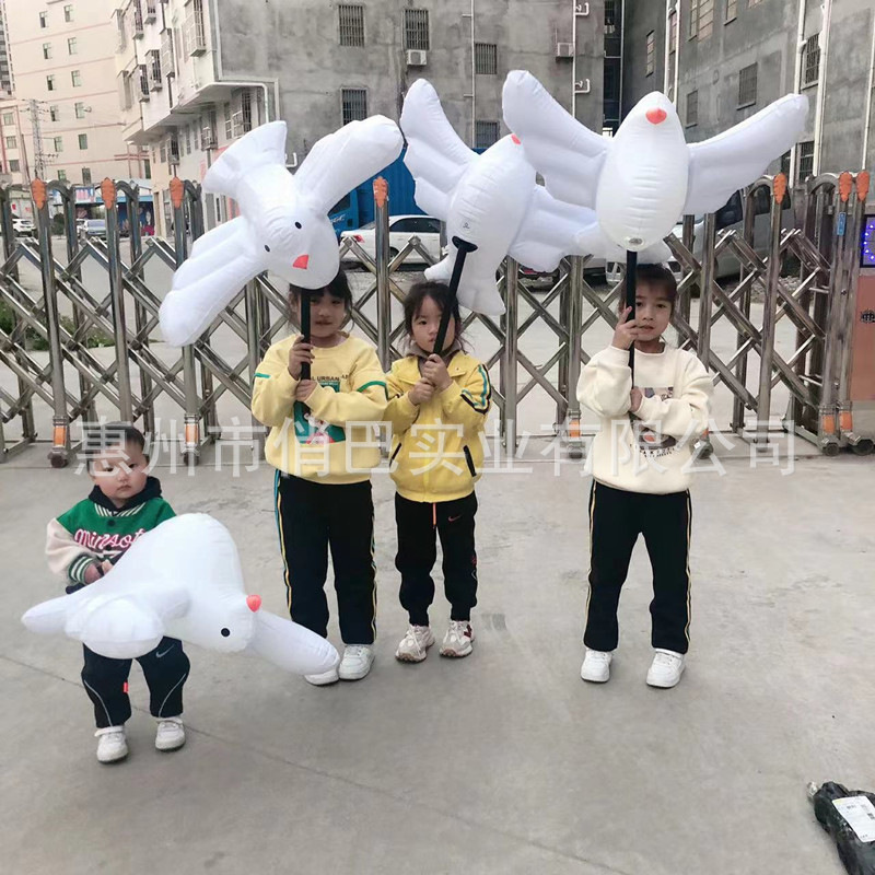 Factory direct wholesale PVC inflatable pigeon lantern, handheld white chubby pigeon lantern, stage prop, LED light-up