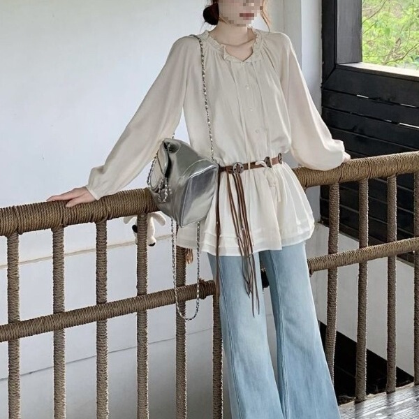 Vacation Shirt Women's Summer New Monsoon Top Design Edge French Waist Lantern Sleeve Shirt Lace Collar Belt