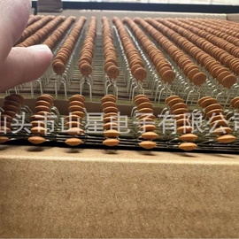 陶瓷电容器;电阻器