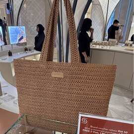 巴香水赠送草编包 单肩包 大容量 高级大气