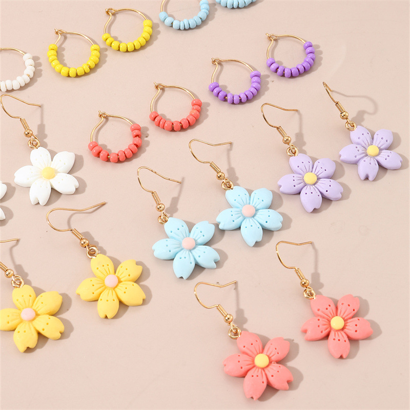 1 Set Simple Style Flower Plating Plastic Drop Earrings display picture 16