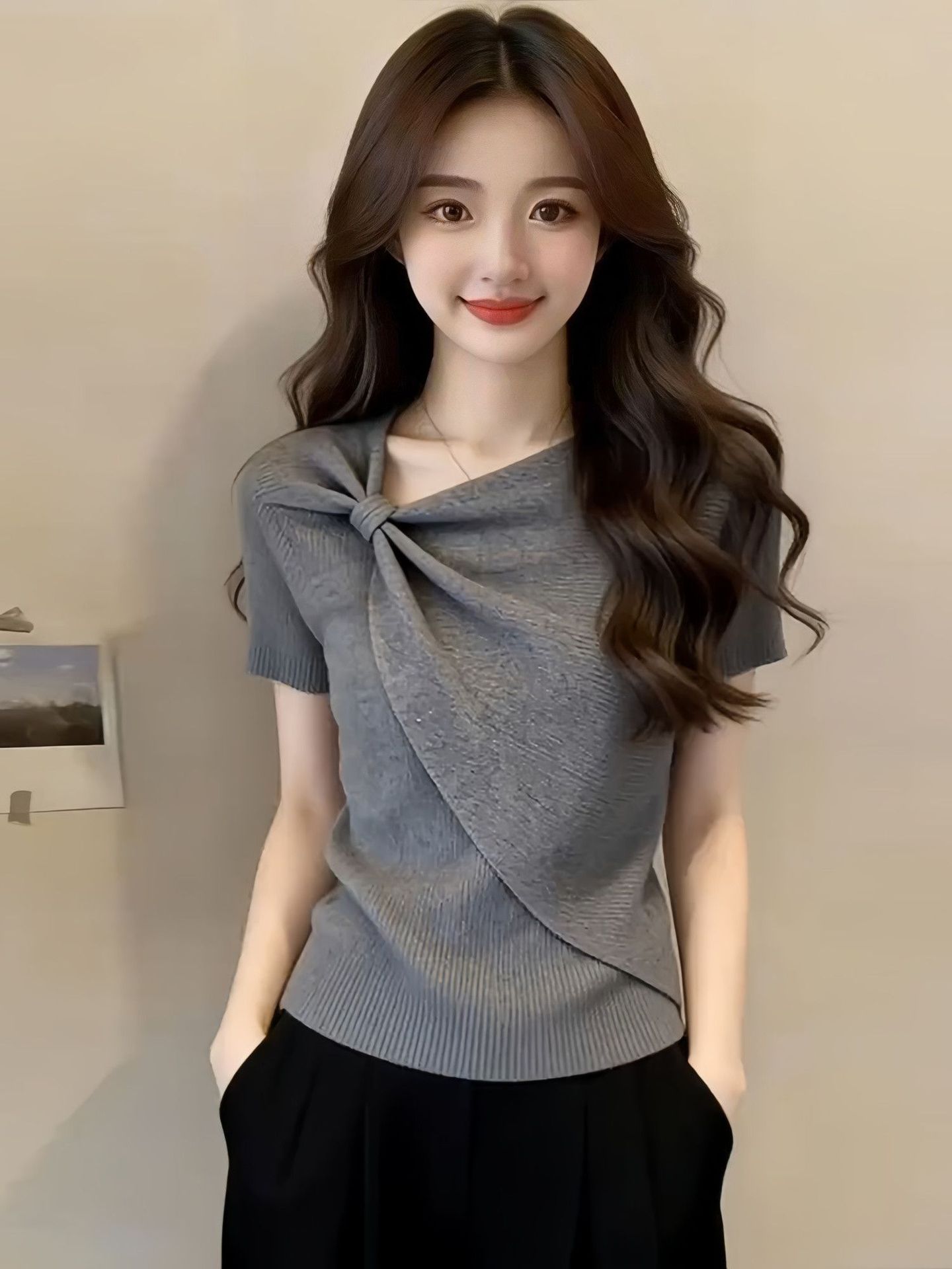Women's Short Sleeve Twist Knitted Crop Top