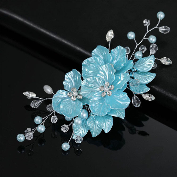 Luxurious, Shiny Style Luxurious Shiny Women's Geometric Rhinestone Insert Comb