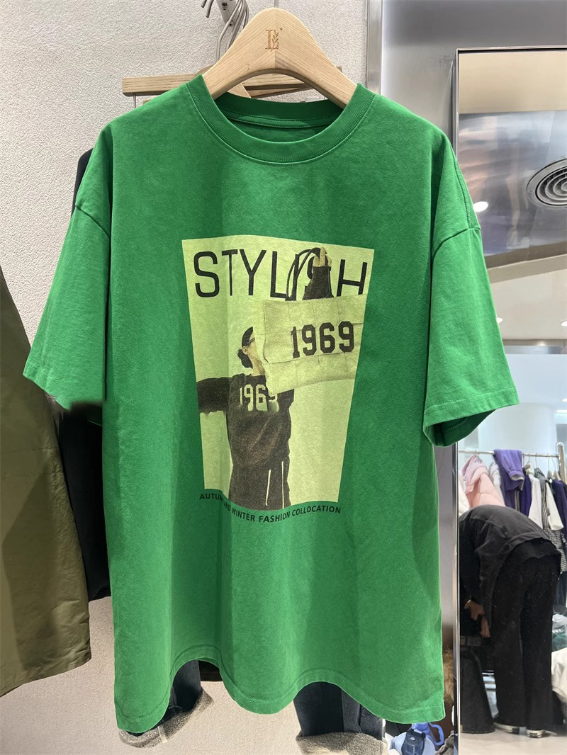 欧品ファッショントレンド2024新品春夏半袖tシャツ韓国版ゆるいカジュアル純綿正肩半袖上着