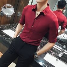 2022夏装新款男士韩版修身中袖衬衫型男硬汉风纯色大码休闲开衫潮