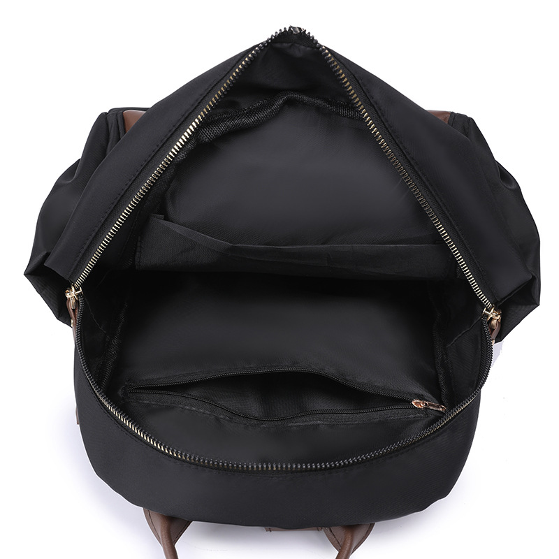 Bolsos para mujer 2023 nueva mochila casual para mujer de nailon moda salvaje al aire libre viaje pequeño mochila marea