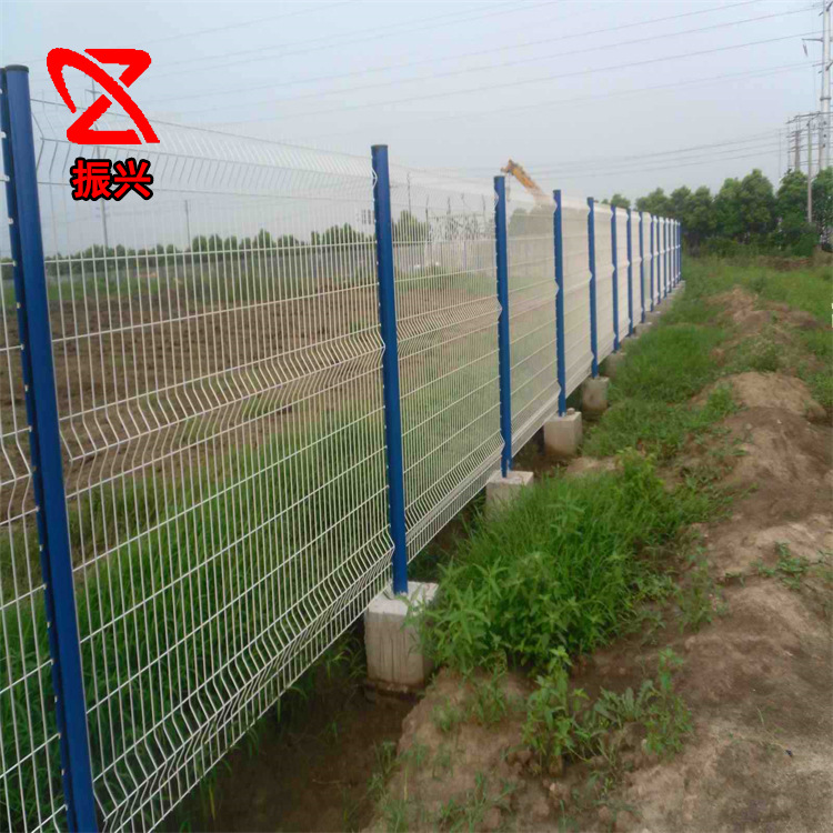 厂区公园景观护栏桃型柱三角折弯护栏网小区别墅围墙庭院景观护栏