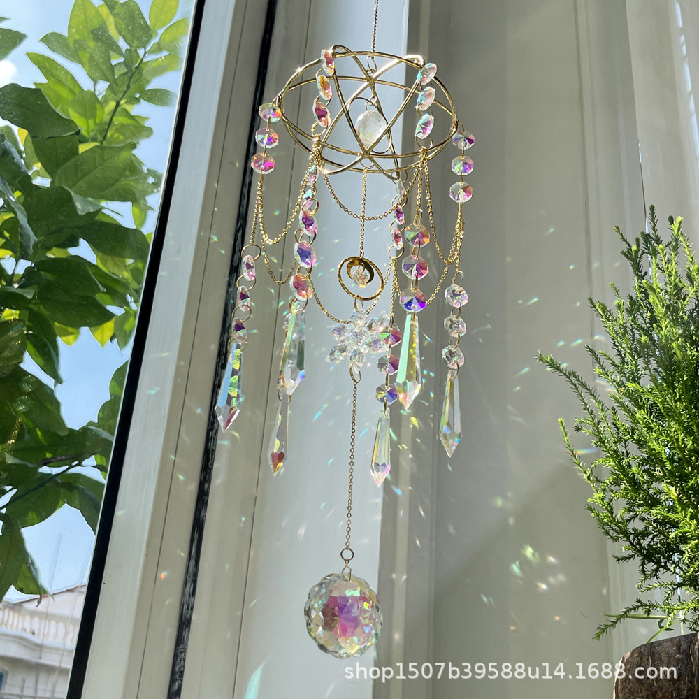 Fabricante de carga transfronteriza JOJO diseño decoración de ventana colgante planeta acrílico copo de nieve sol receptor cristal campanilla de viento