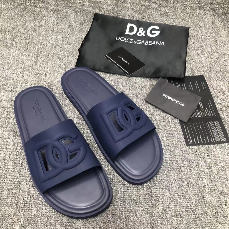 European Style D&G Lettered Slippers for Women, New Summer Model, Flat Non-Slip Comfortable Fashion Slide Sandals European Style D&G Lettered Slippers for Women, New Summer Model, Flat Non-Slip Comfortable Fashion Slide Sandals