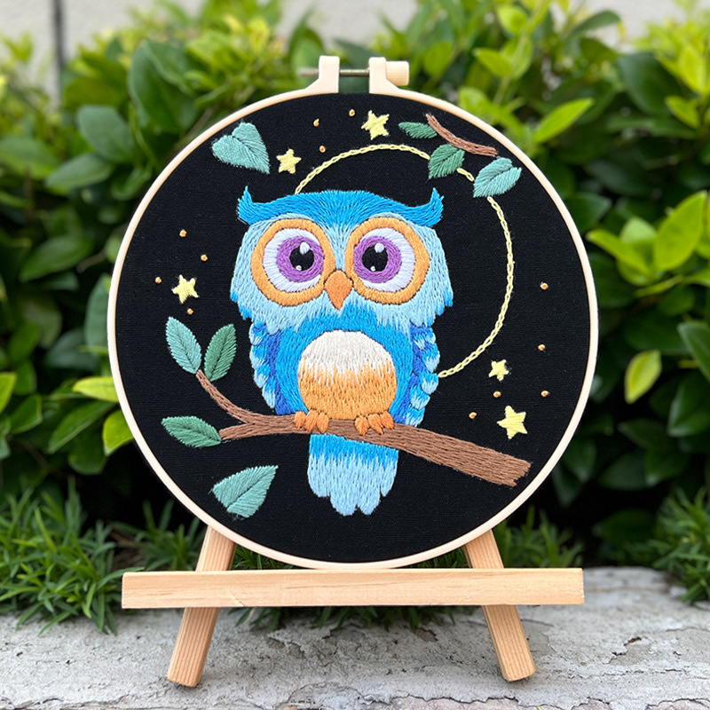 Bordado DIY paquete de materiales hechos a mano búho europeo bordado tridimensional inglés decoración de la sala de estar dibujos animados dibujos animados pequeños animales