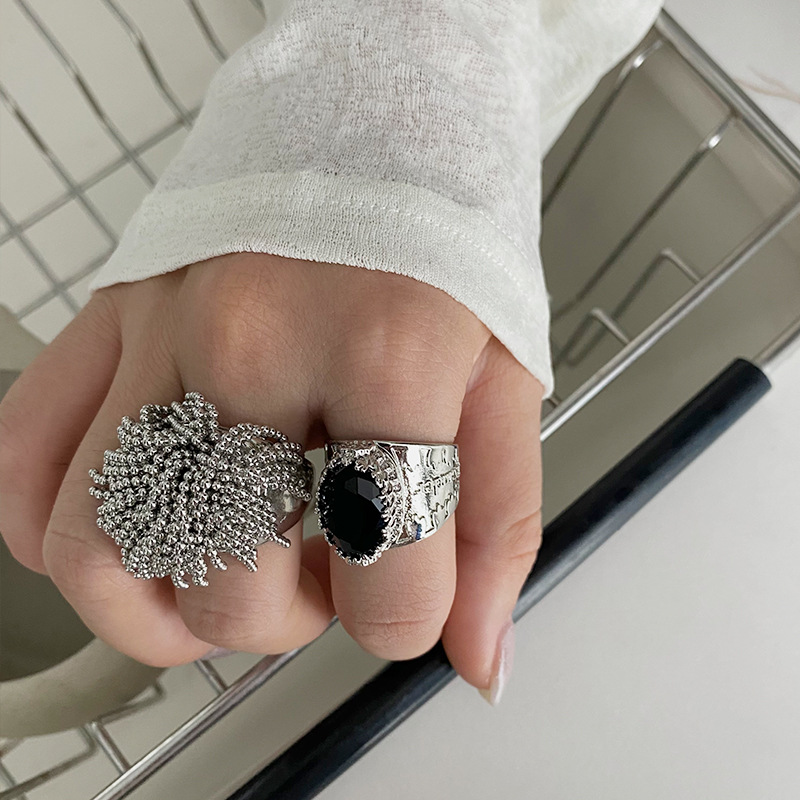 韩国设计小众流苏烟花食指戒指黑色锆石字母甜酷夸张个性戒指指环