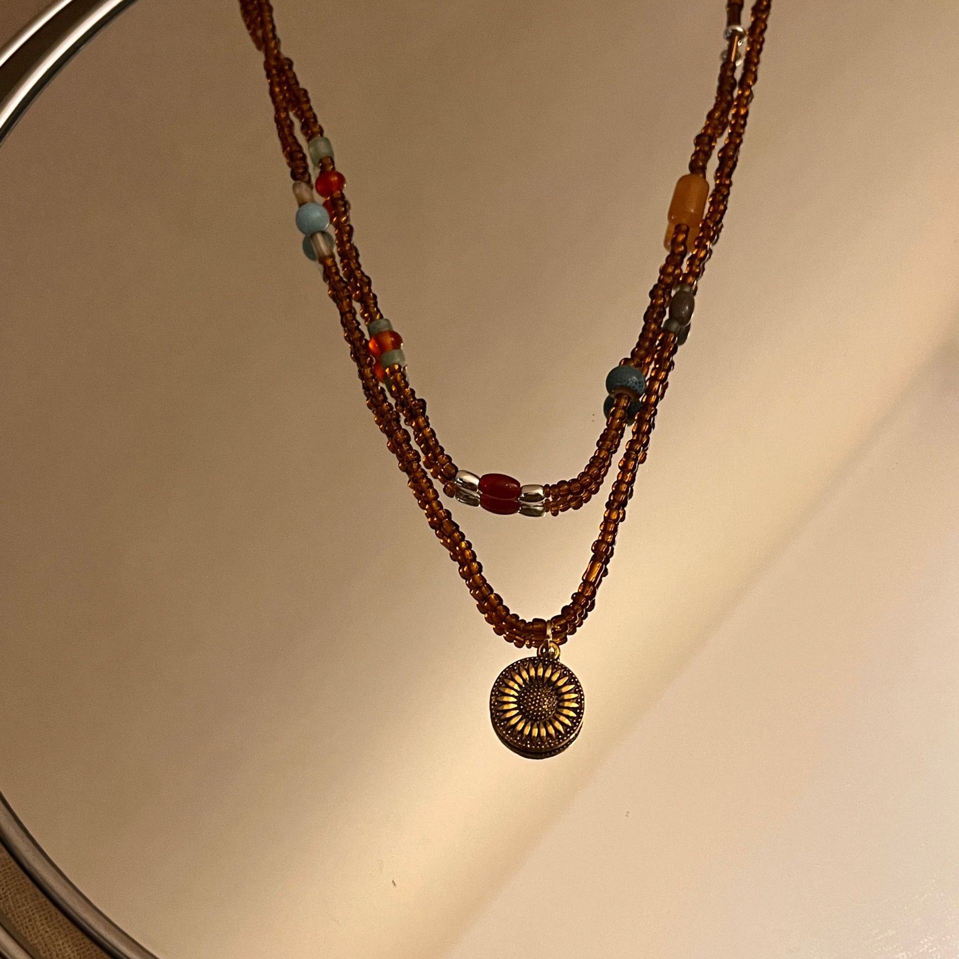 Vintage-stil Blume Legierung Kupfer Überzug Halskette Mit Anhänger display picture 7