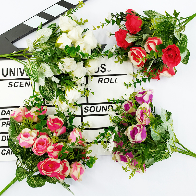 simulation rose Bouquet of flowers Bouquet of flowers table Northern Europe a decoration Botany a living room Place A large area engineering decorate
