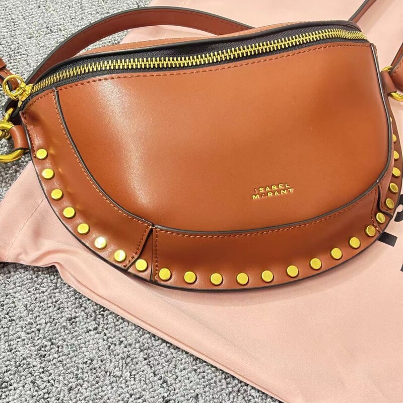 Europe and the United States cross-border explosions IS classic series SKANO black shoulder cow leather half crescent waist bag women.