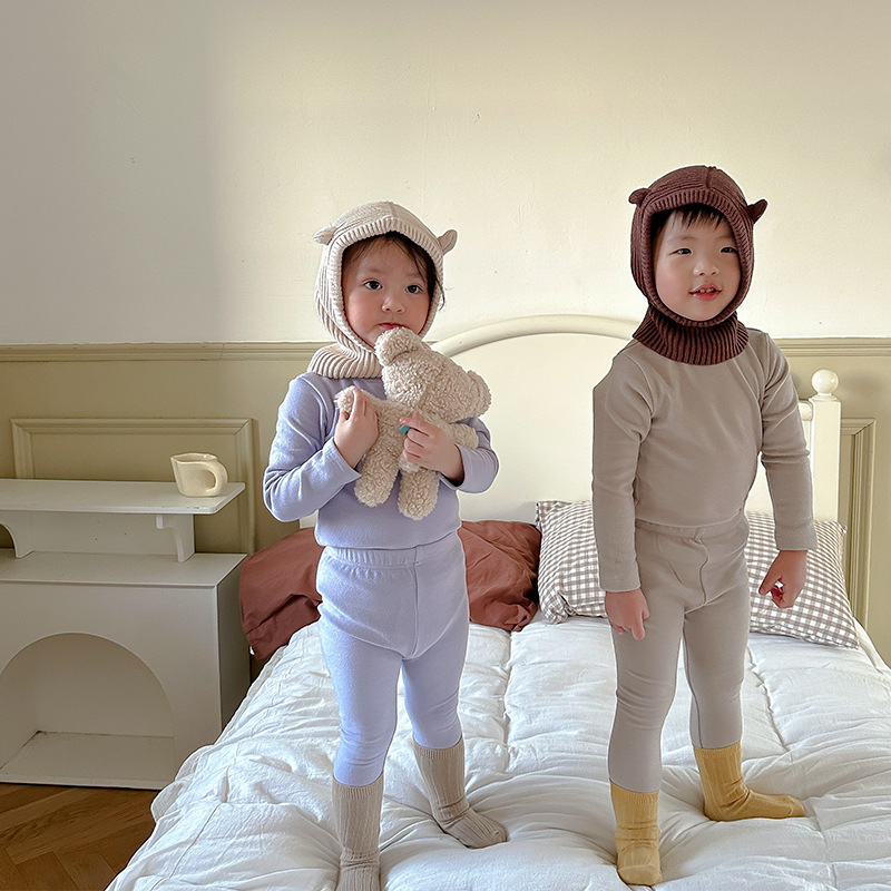 Conjunto de ropa para estar en casa para niñas, nuevo estilo de invierno, cálido y grueso, ropa para bebés, ropa para niños, pijamas para niños, grueso y cálido.