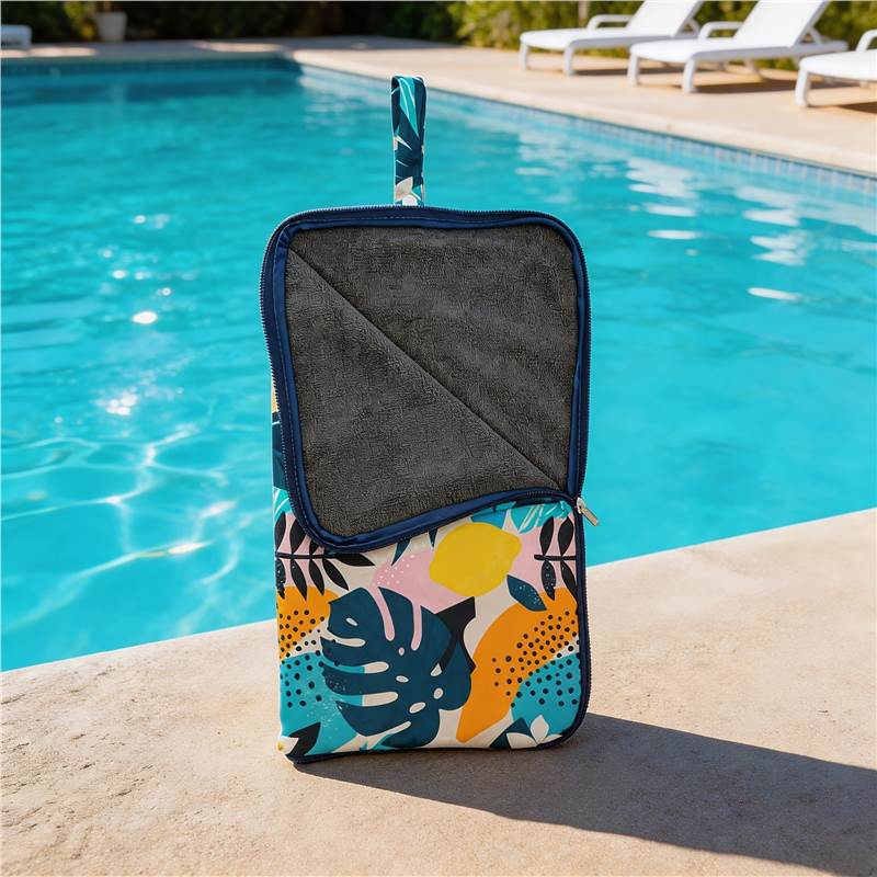 2026 New Model of Swimwear Waterproof Bag with Zipper Design and Hidden Snap Fasteners, Suitable for Use at the Beach and Pool