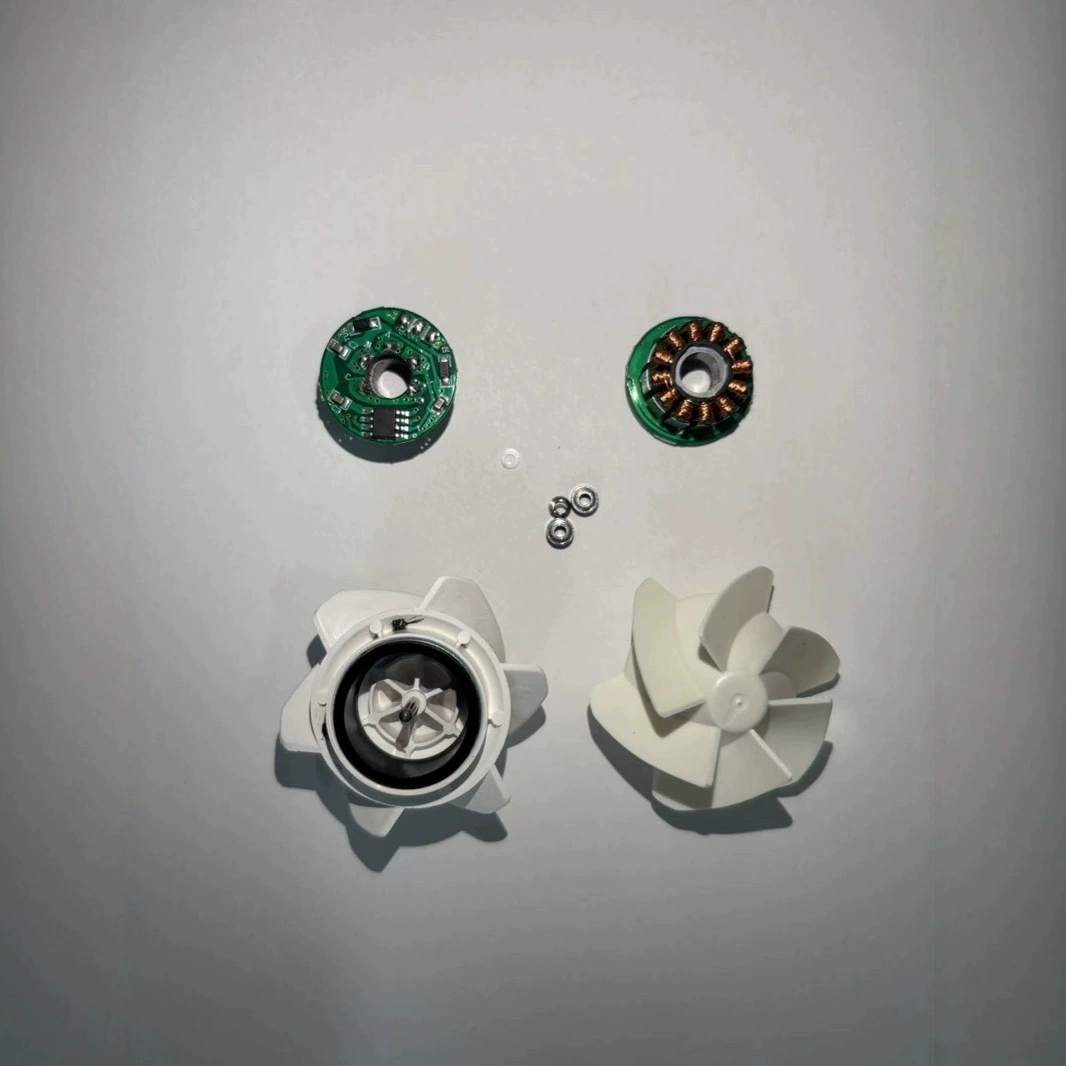 Мини-маленький вентилятор трехфазный бесщеточный двигатель новый ручной высокоскоростной двигатель вентилятора 12000/13000RPM высокий