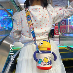 子供用コップのストラップ