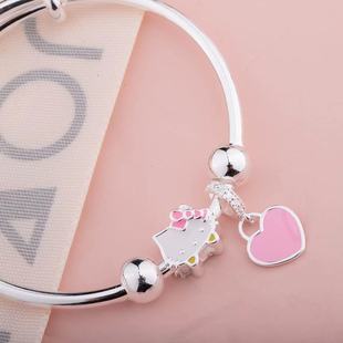 925��y���CŮ����kitty�����΃�ͯС�����ˌ��Ŀ�ͨ�ɐ������֭h