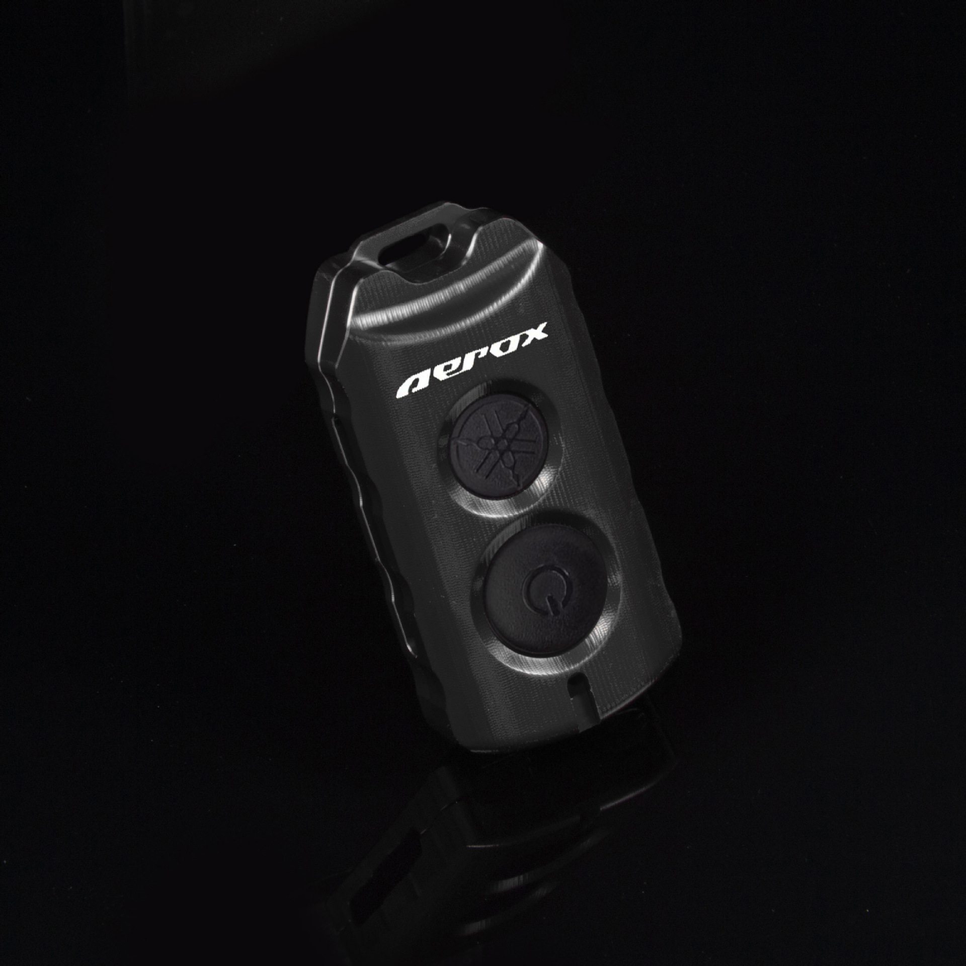 Applicable to Yamaha NMAX155CNC remote control shell XMAX300 key protective shell NVX155 remote control key cover