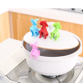 收纳盒;美发梳;清洁球/刷