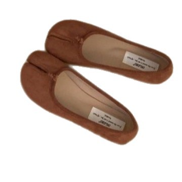 2026 verano de moda casual y cómodo nuevo estilo francés dedos de dedos suaves de fondo poco profundo suave zapatos de pezuña de cerdo de noche