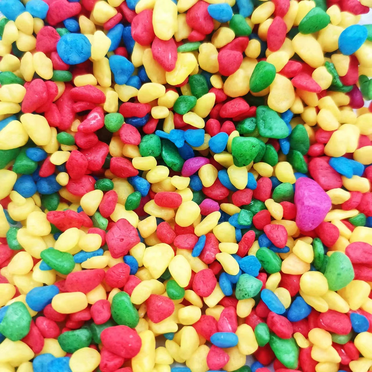 Производители окрашенных цветных камней оптовые посадки растений постельные принадлежности мясной тротуар озеленение аквариума