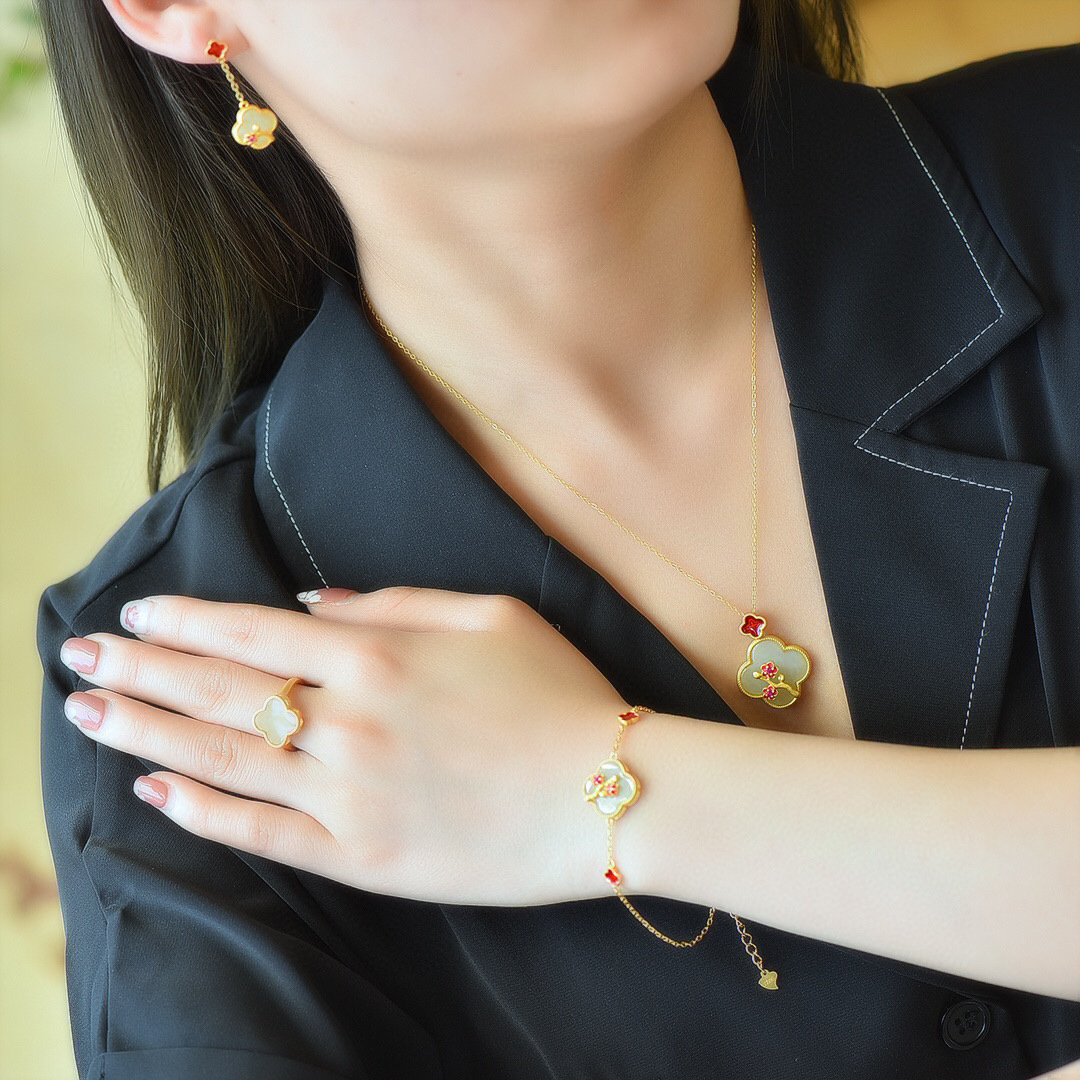 Pendientes de trébol de cuatro hojas estilo antiguo con ropa Han esmalte pintado clásico imitación natural Hetian Jade pendientes collar pulsera anillo