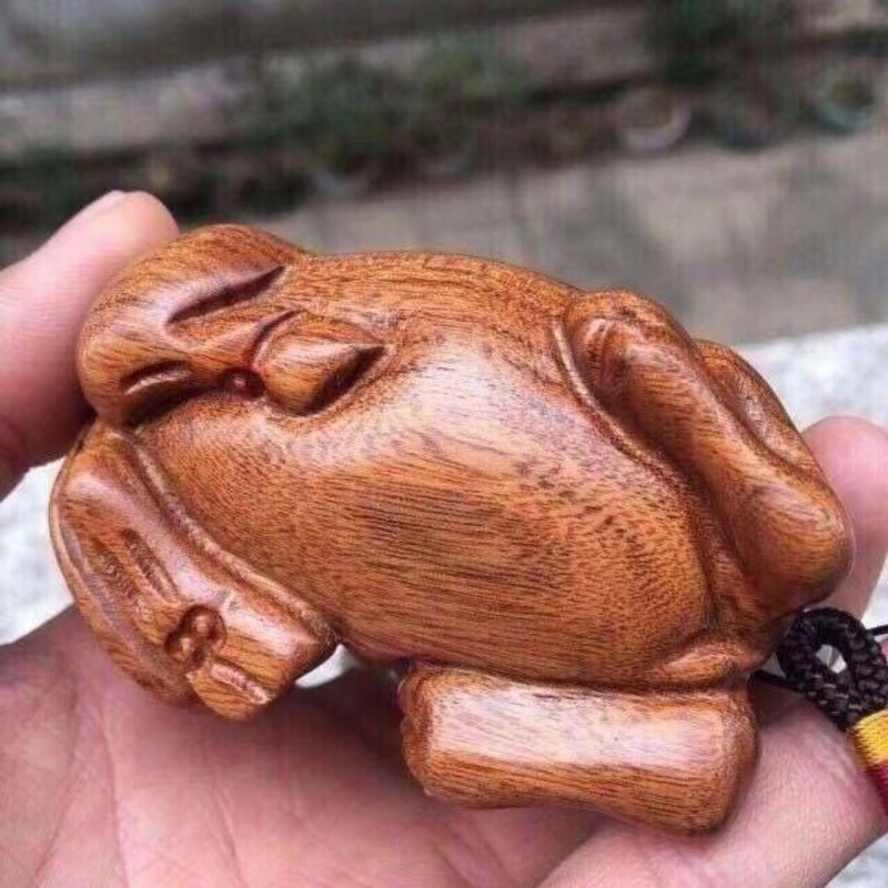 黄花梨の木の彫刻の取っ手の件の牛年の牛は手の木の彫刻を運んで十二生肖の文を遊んで工芸品を遊ぶことができます。|undefined