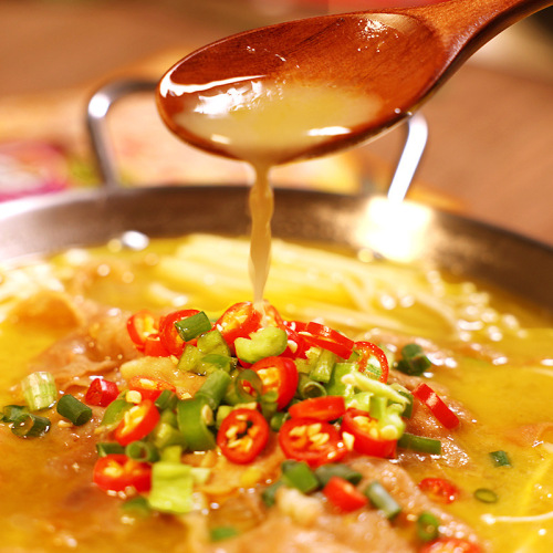 Qiaotou sour soup fat beef seasoning 120g soup small package sauerkraut fish package hot pot base household commercial wholesale