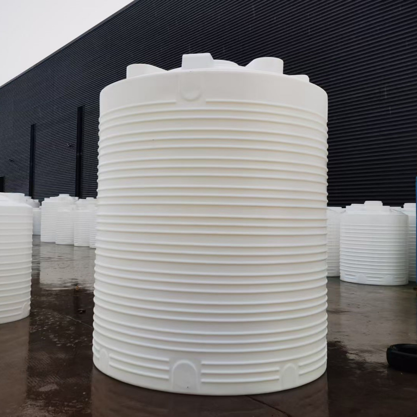 批发加厚牛筋塑料水塔消毒液储罐耐酸碱化工桶立式储水罐大号圆桶