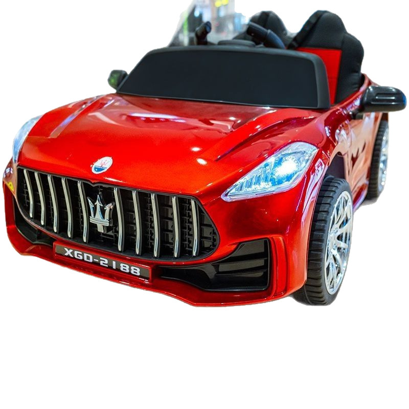 子供の電気自動車の子供の電気自動車は人のリモコンで四輪の子供のおもちゃの車を揺らして充電することができます。|undefined