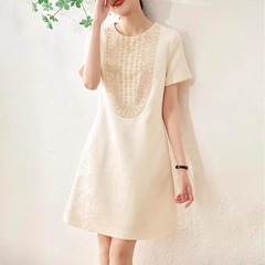 夏の新しいレースドレス気質スリム半袖フレンチニッチデザイン半袖ドレスA4332