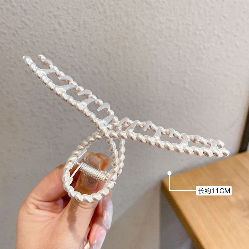 Pinza de cabello metálica coreana de alta sujeción con diseño retro