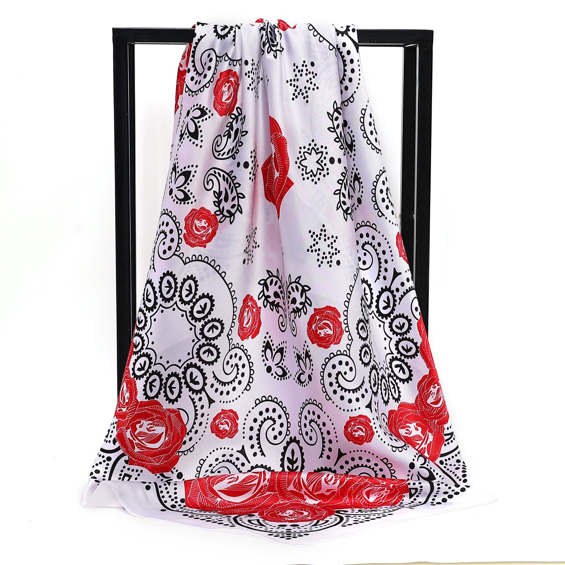 Cross border new pattern cashew printing Silk like 90 Kerchief fashion Retro Use lady Baotou Silk scarf decorate Scarf