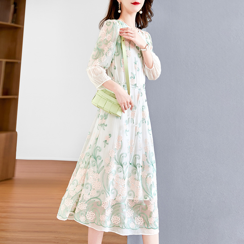 [Limited Time Special Offer] Embroidered Silk Dress for Women, High-Waisted, Round-Neck, Mulberry Silk Mid-Length Skirt 82399657