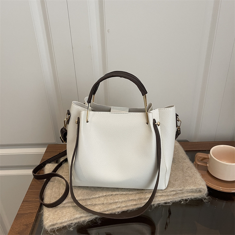 Retro Beutel Schultertasche Für Damen Herbst Einfache Umhängetasche_voghion.com