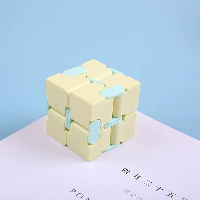 Infinity Cube fidget toy — Infinite Rubik's Cube, compact 4×8 cm, pastel colors
