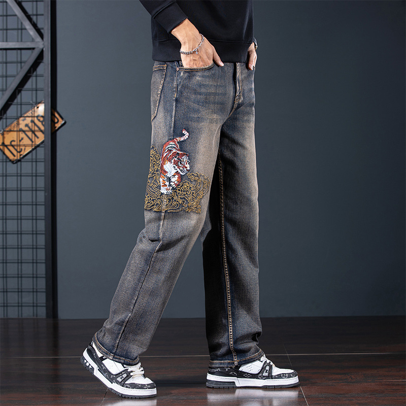 Cross-Border High-End Embroidered Jeans for Men, Straight Slim Fit, Trendy Brand, Embroidered American Retro Style, Large Size Men's Jeans Wholesale