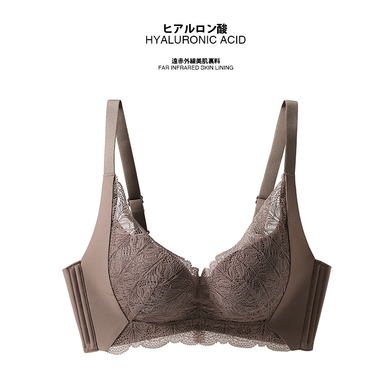 브라운 컬러의 얇은 어깨끈