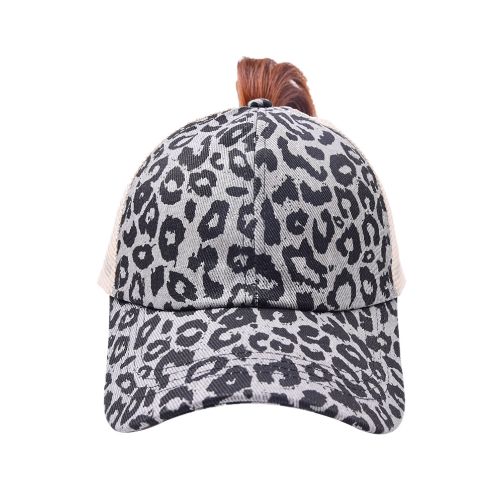 Women's Commute Leopard Flat Eaves Baseball Cap display picture 1