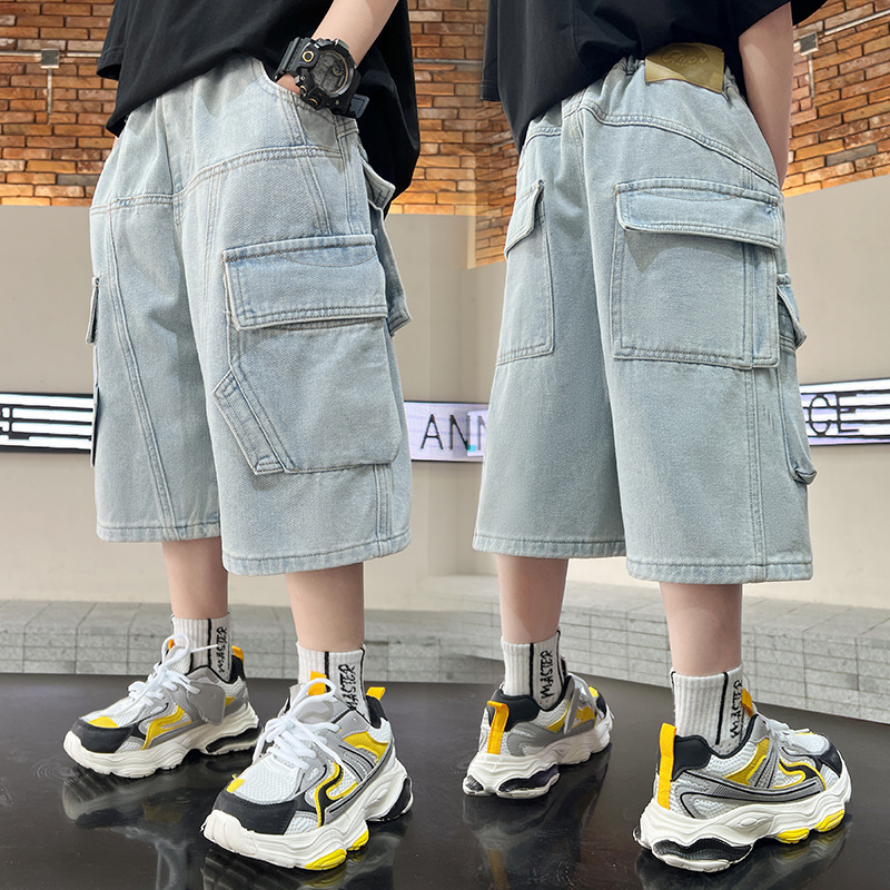 Teenage Boys' Retro Hong Kong Style Denim Shorts, Workwear Denim Capri Pants, Trendy Heavy-Duty Washed Pants with Large Pockets