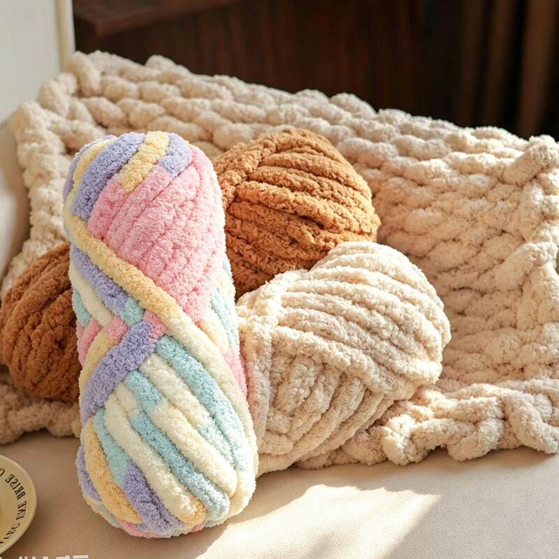 Extra-thick ice stick yarn for knitting scarves, cat tails, cat nests, dog nests, blankets, and cushions Extra-thick ice stick yarn for knitting scarves, cat tails, cat nests, dog nests, blankets, and cushions