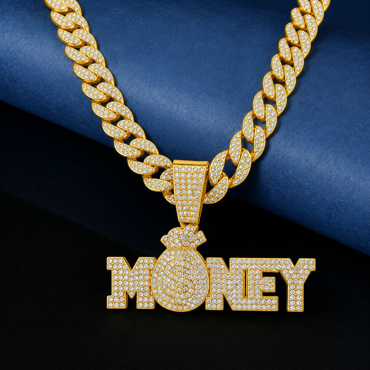 Letras hip hop transfronterizas MONEY colgante de aleación de diamantes de moda europea y americana collar de personalidad de cadena cubana fabricantes al por mayor image 1