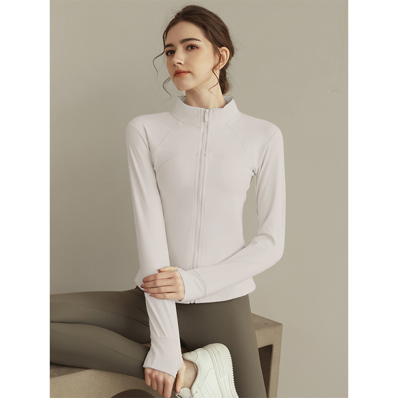 According To The Product Information Provided, The Length Of This Sports Suit Is A Short One. Fitness Suit Women_desvips.com
