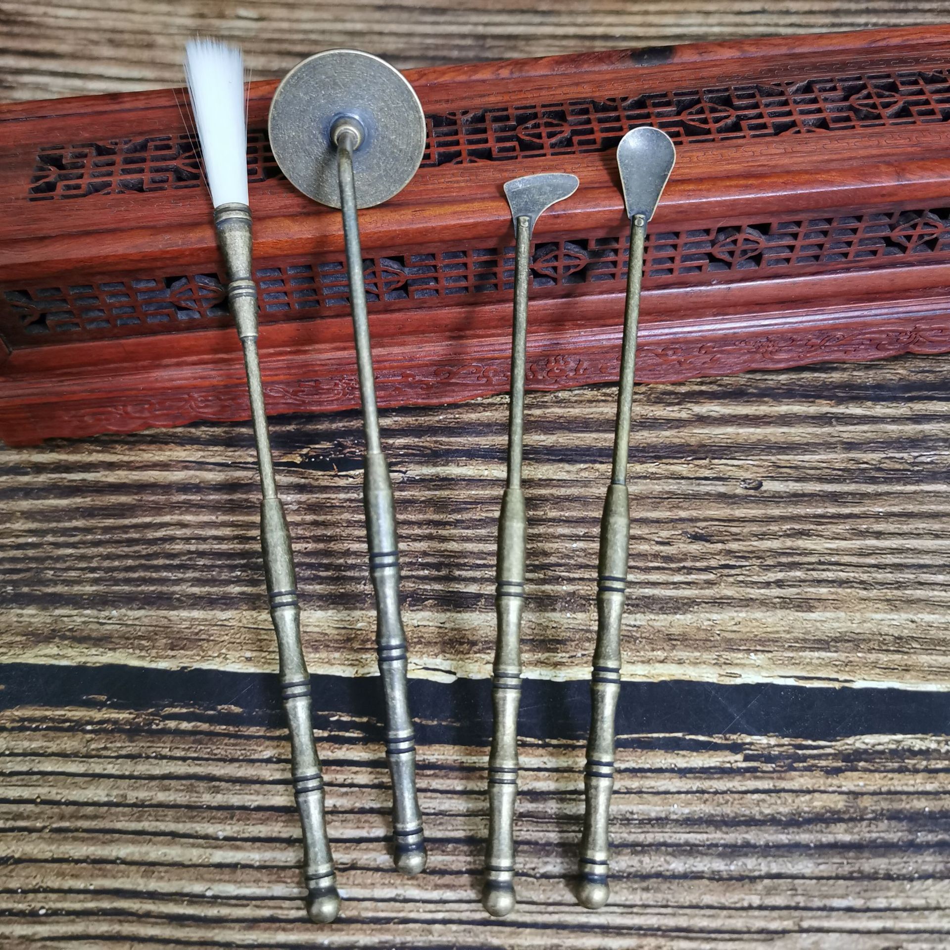 4 (구리 손잡이) 의 골동품 오래된 청동 향 세트