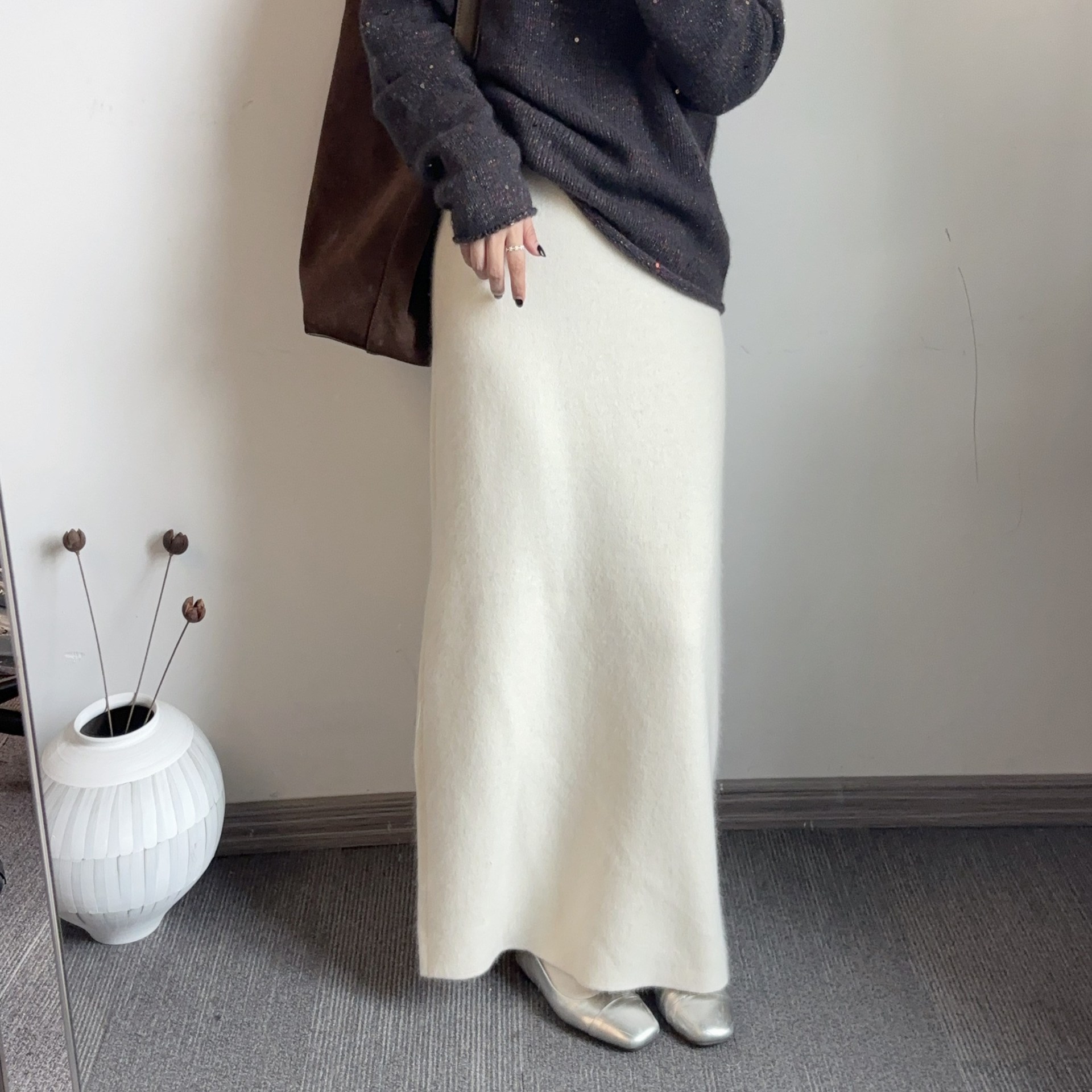 衣号自制白色半身裙女高腰直筒显瘦一步裙厚针织裙百搭浣熊绒裙厚