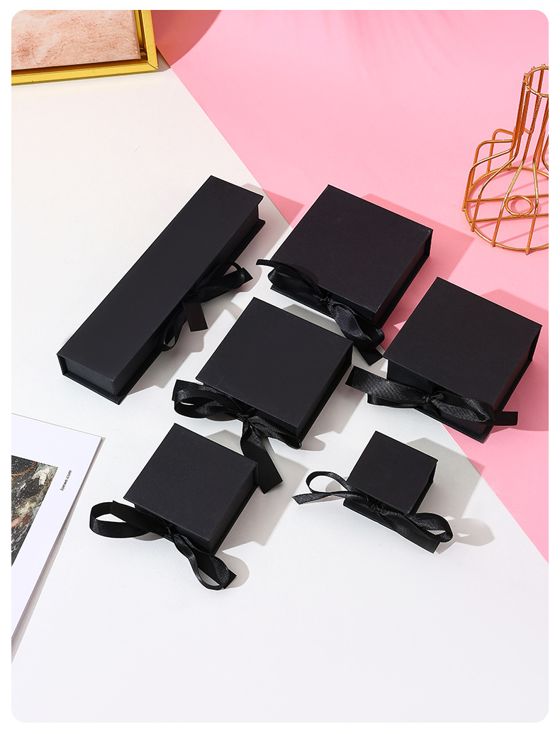 Daily Occasion Paper Material 1 Piece Paper Modern Style Daily Solid Color Jewelry Boxes