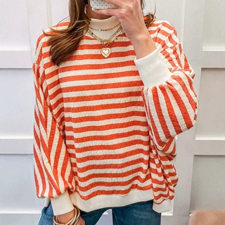 时颖热卖秋季新款套头半高领上衣女欧美休闲风条纹拼色肌理感卫衣